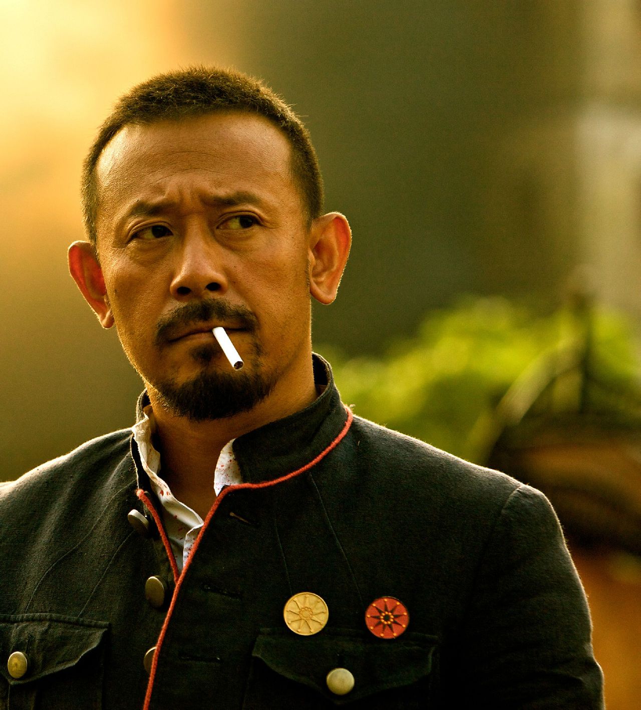  p>《让子弹飞》是由 a target="_blank" href="/item/姜文/1168186"