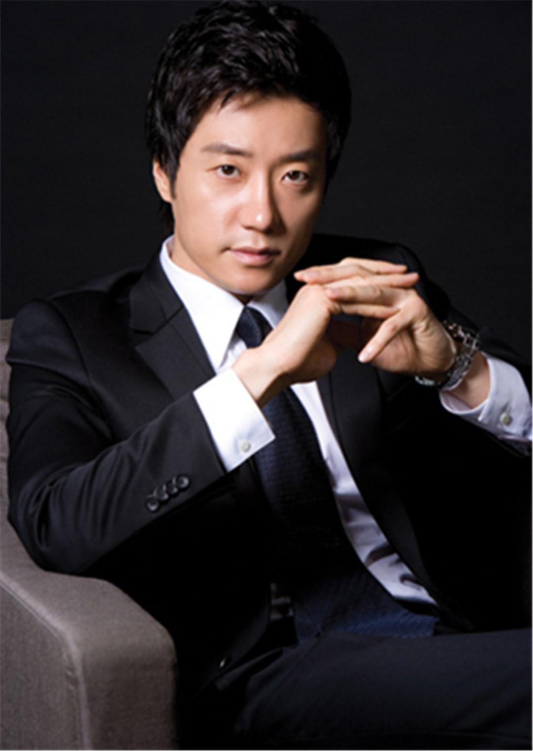  p>金明民 i>(         ,kim myung min) /i>,1972年10月8日出生于