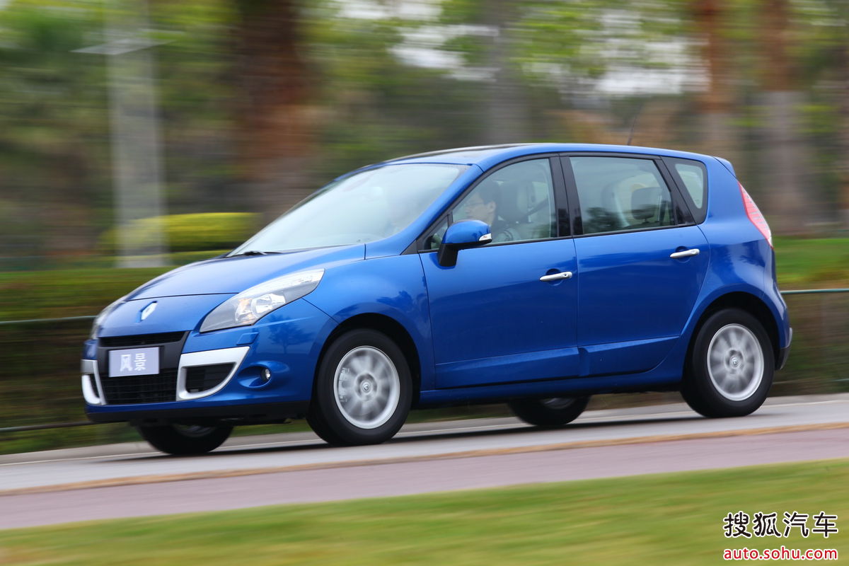  p>雷诺风景(scenic)是雷诺megane系列车中的单厢车型,它开创了单厢车