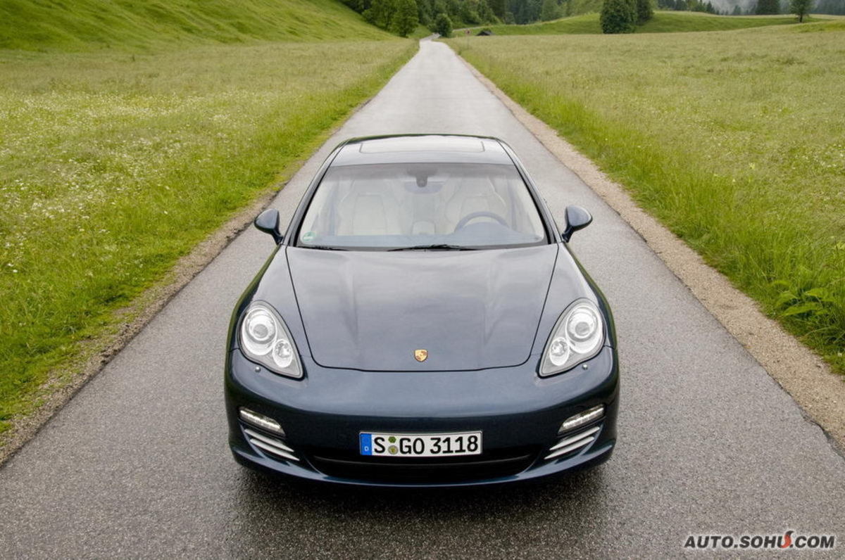 保时捷 panamera