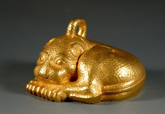  p data-id="gnbj7n9lib">西汉金兽,是汉代金器制作工艺代表作品,于