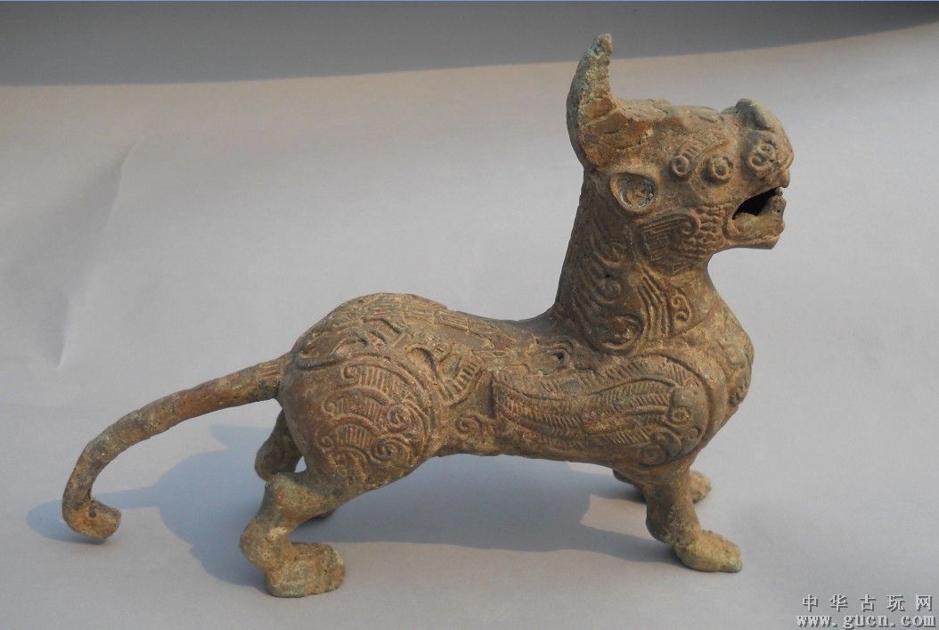 产物,蓝色毛发英姿煞爽,万兽皆为其称臣,只有极其尊贵之人才配拥有它