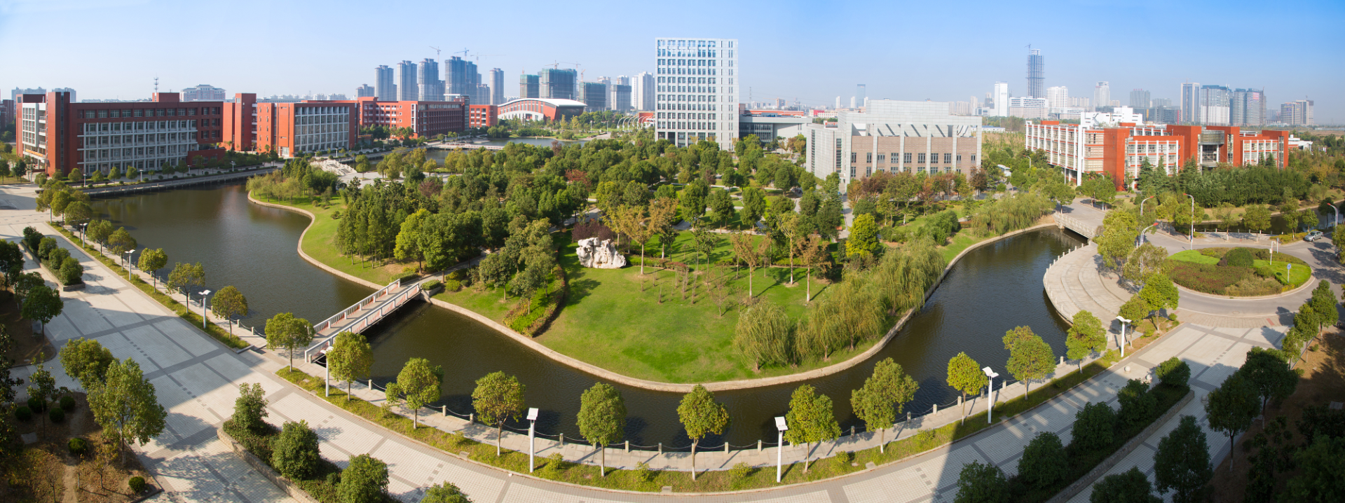 航运职业技术学院(jiangsu shipping college),坐落在江苏省南通市,是