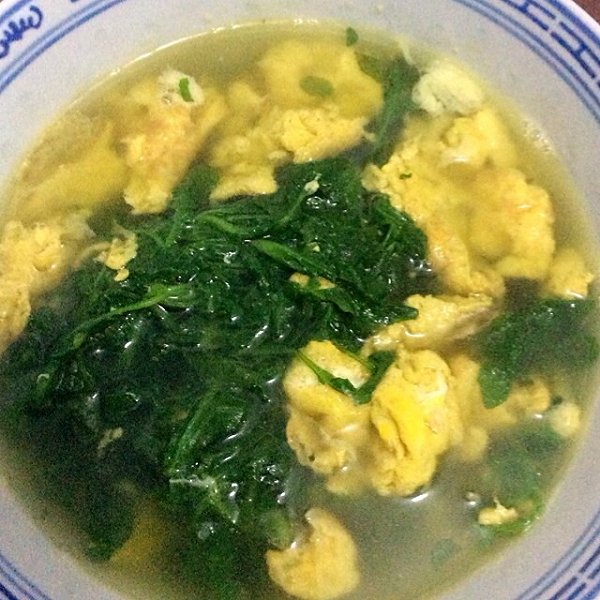 鸡蛋荠菜汤