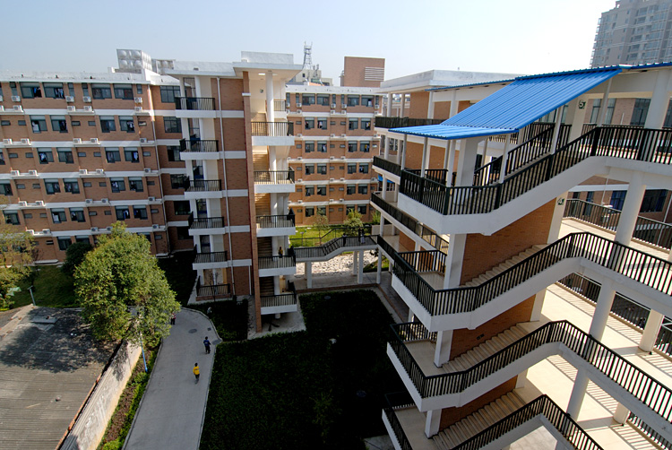 宜昌金东方学校