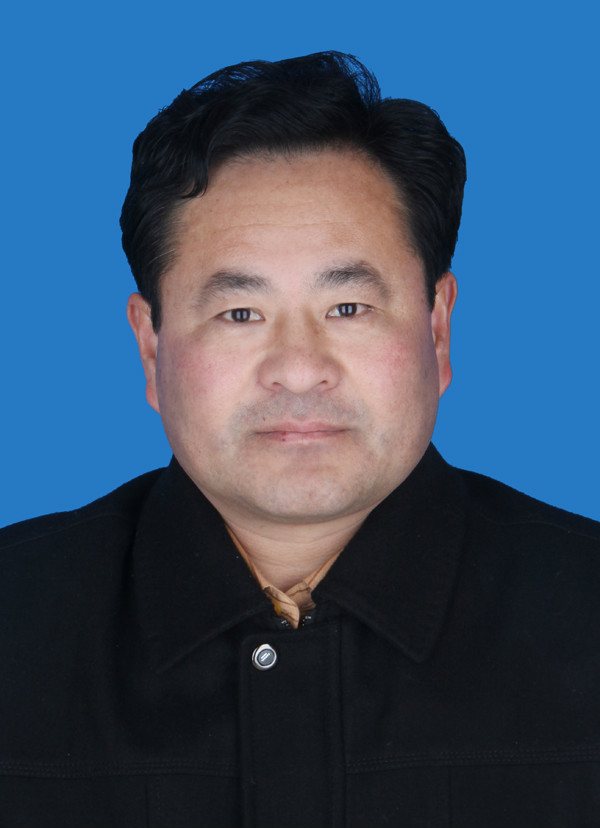 id="gnaop8objg">许春宇,男,蒙古族,1968年7月内蒙古奈曼出生,喀左籍