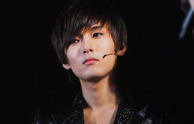  p>金厉旭( a target="_blank" href="/item/金丽旭">金丽旭 /a>)中国