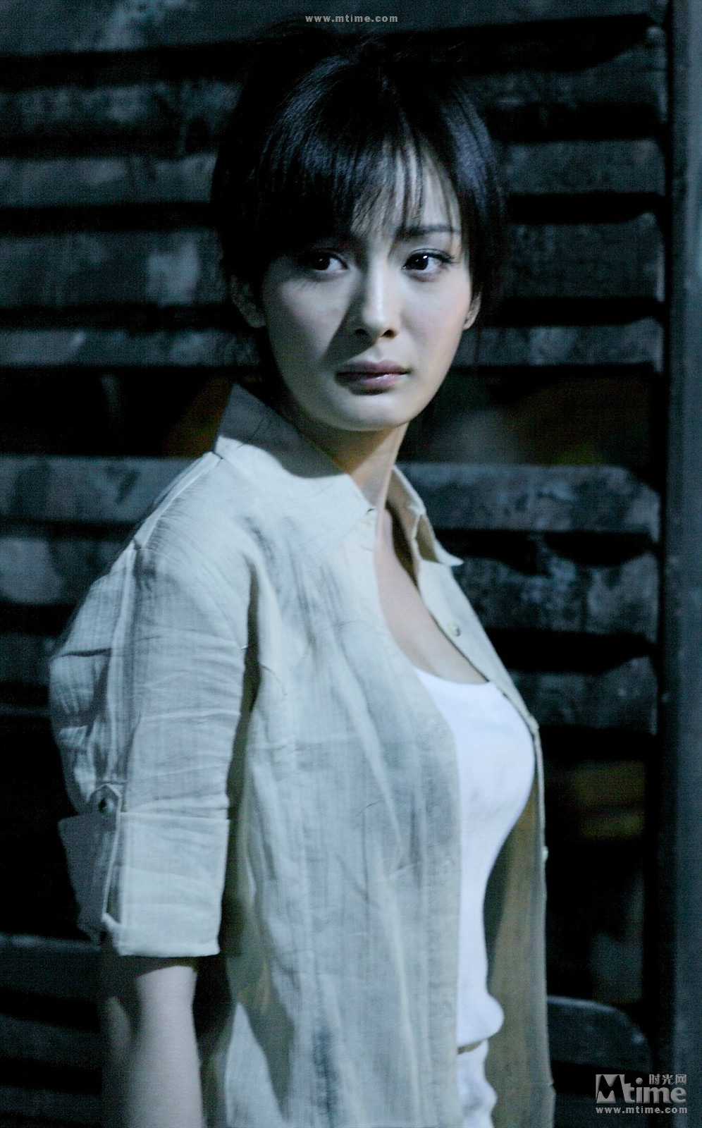  p>《孤岛惊魂》是2011年 a target="_blank" href="/item/钟继昌