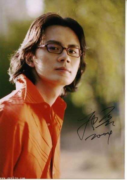 唐磊,1978年7月18日出生于广西壮族自治区桂林市,毕业于济南大学,中国