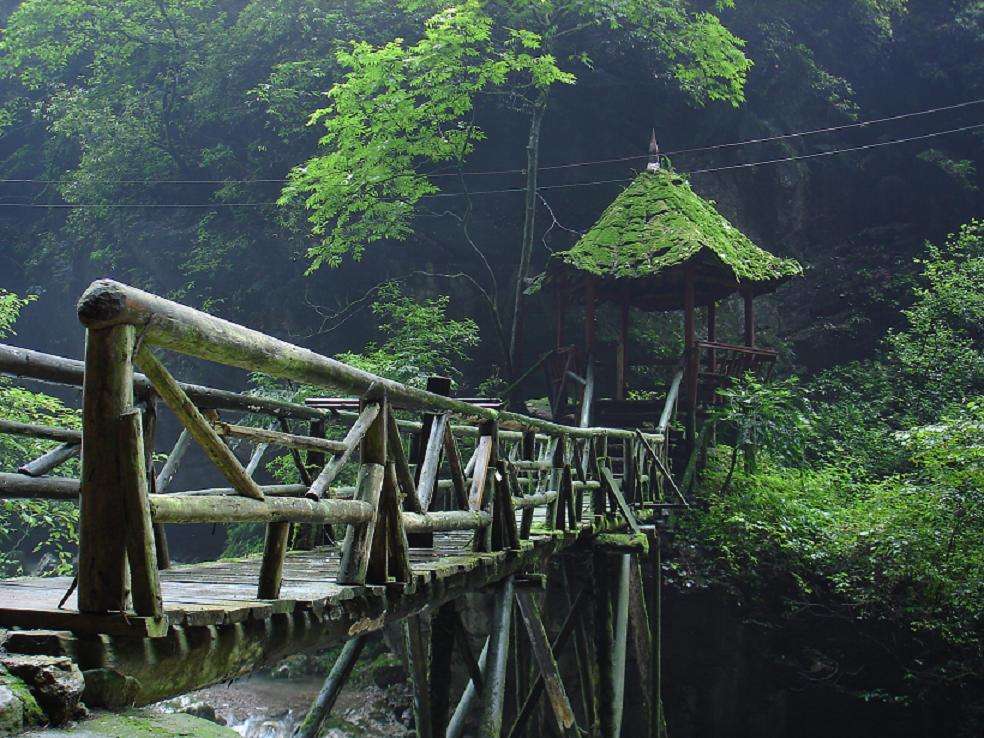 崇州九龙沟风景区