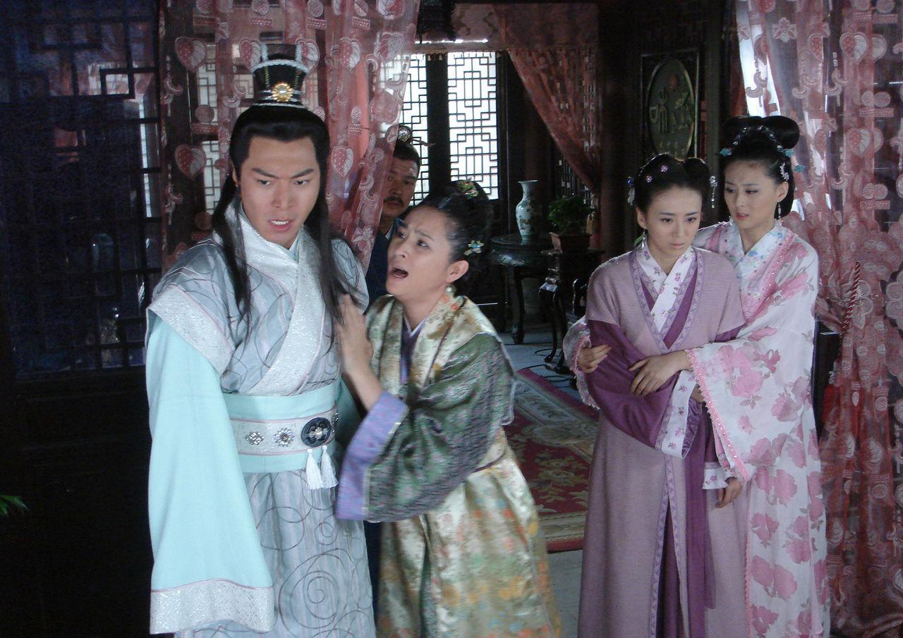 《龙巡天下》是《 a target="_blank" href="/item/龙游天">龙游天 /a