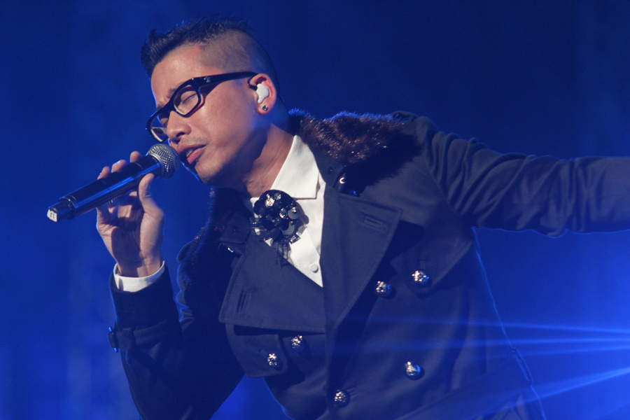  p data-id="gnwh7fozhm">小肥,原名徐智勇,澳门歌手,演员,1976年生.