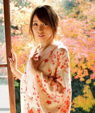  p>美雪艾莉丝(日文名:美雪ありす,英文名:miyuki arisu),1987年出生