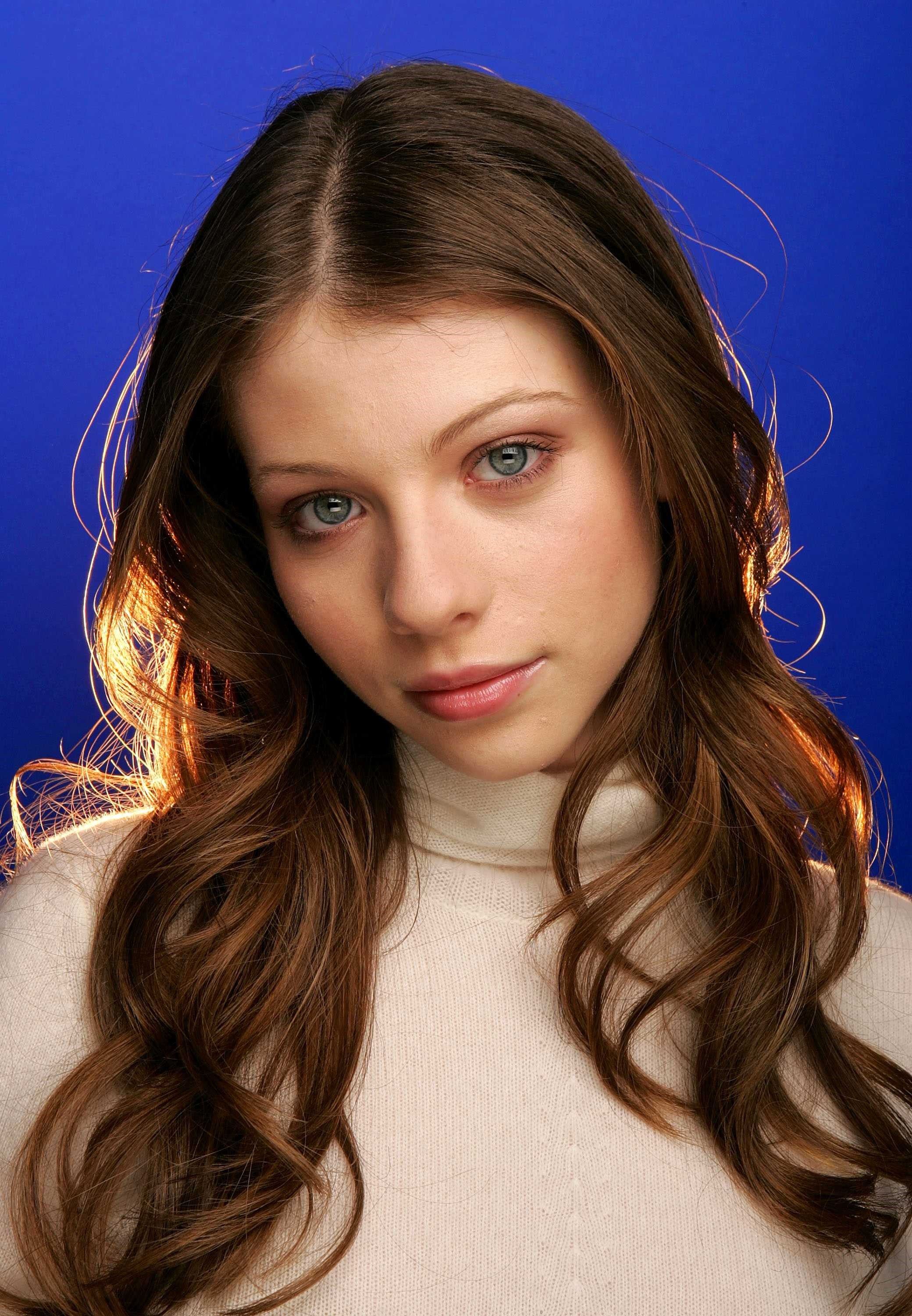  p>米歇尔·崔切伯格(michelle trachtenberg),1985年10月11日出生在
