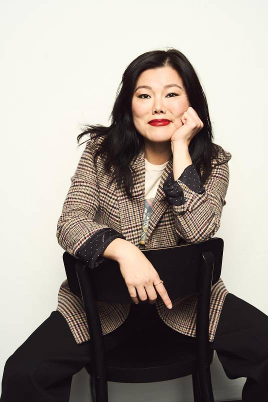 Desirée Mee Jung_百度百科
