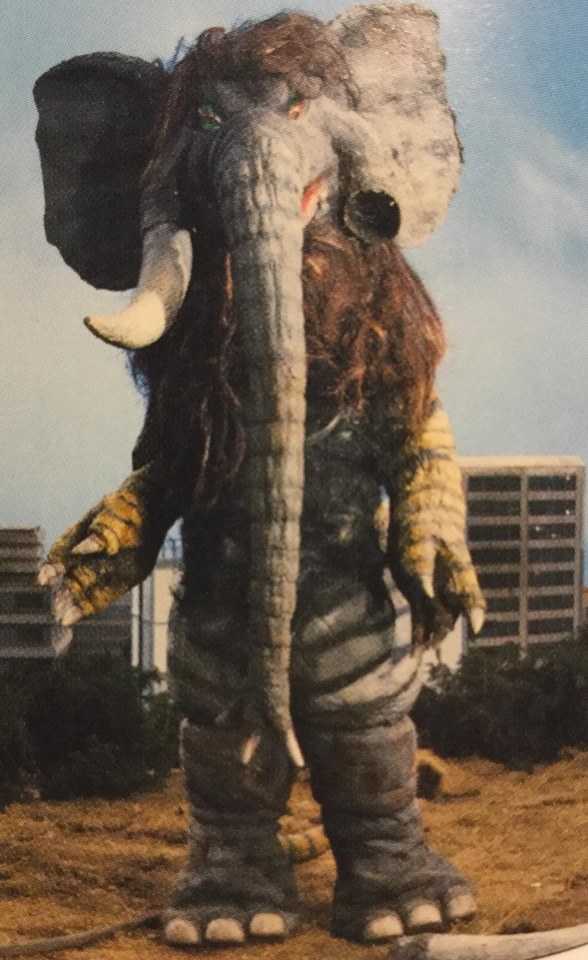 data-lemmaid="5926222">镜子超人 /a>》中登场的怪兽