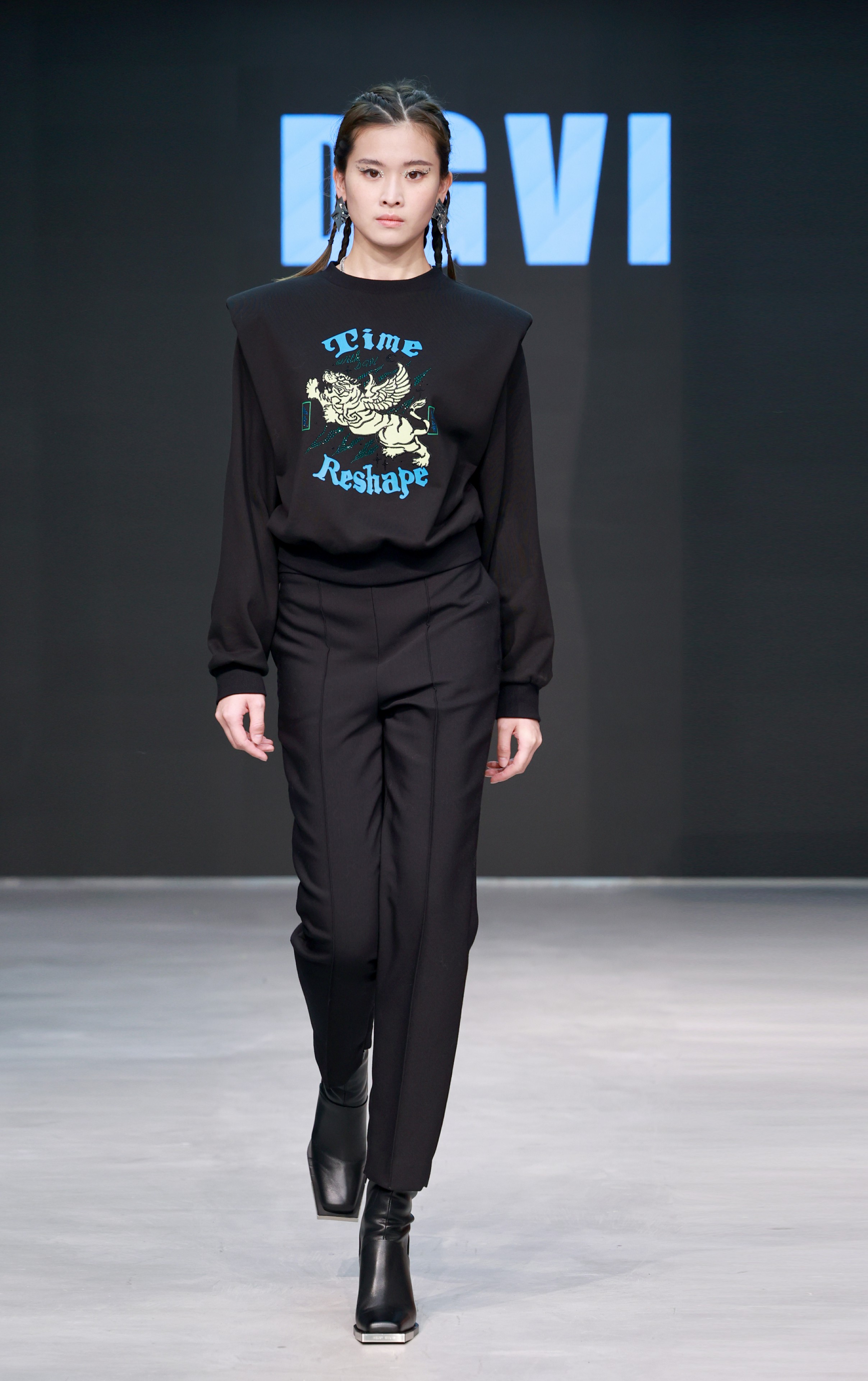  p>意大利著名时尚 a target="_blank" href="/item/女装品牌/2297949