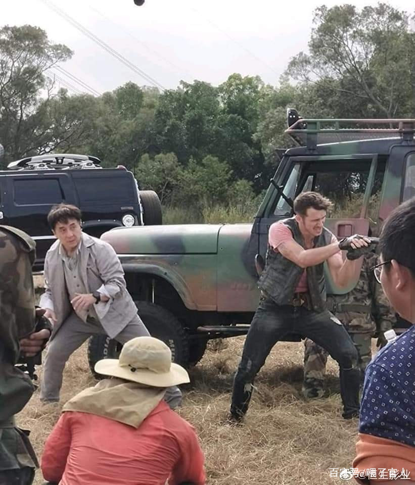 六大影片定档大年初一成龙彭于晏巩俐徐峥你要选谁_百科TA说