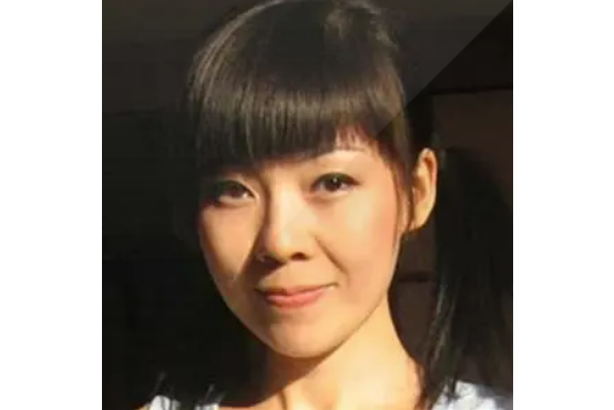  p>《美若天仙》是由 a target="_blank" href="/item/慕容萱/8082744