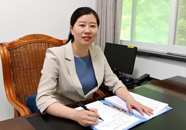  p data-id="sygx07h3cchz">冯怀玉,女,汉族,1