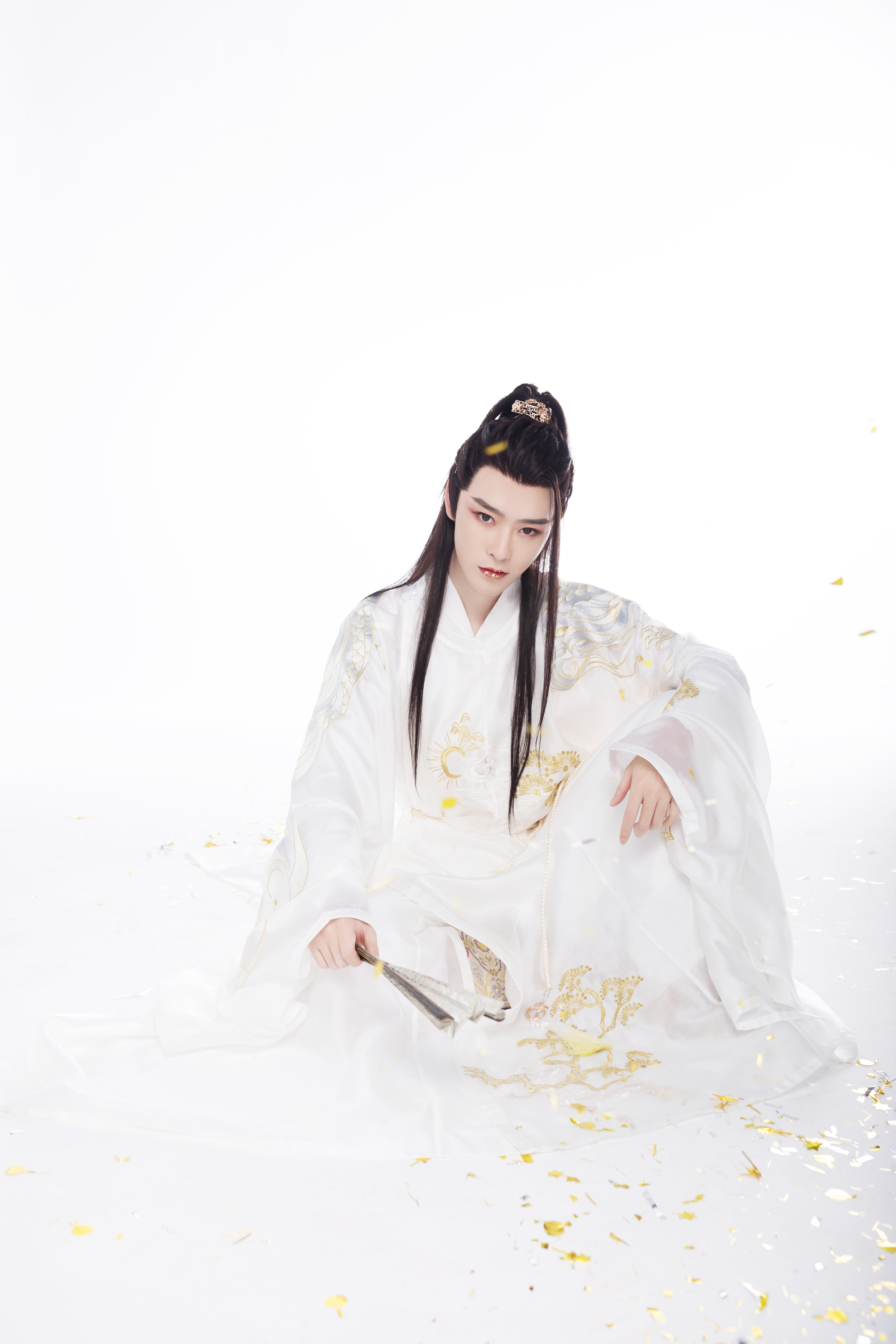  p>古蛇(samael),中国内地影视男演员.