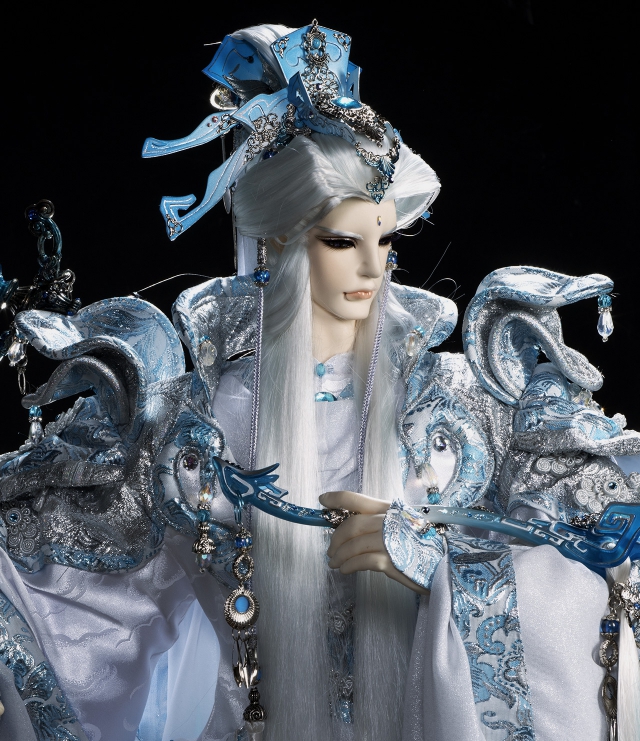  p>天迹,男,是《 a target="_blank" href="/item/霹雳布袋戏/155118"