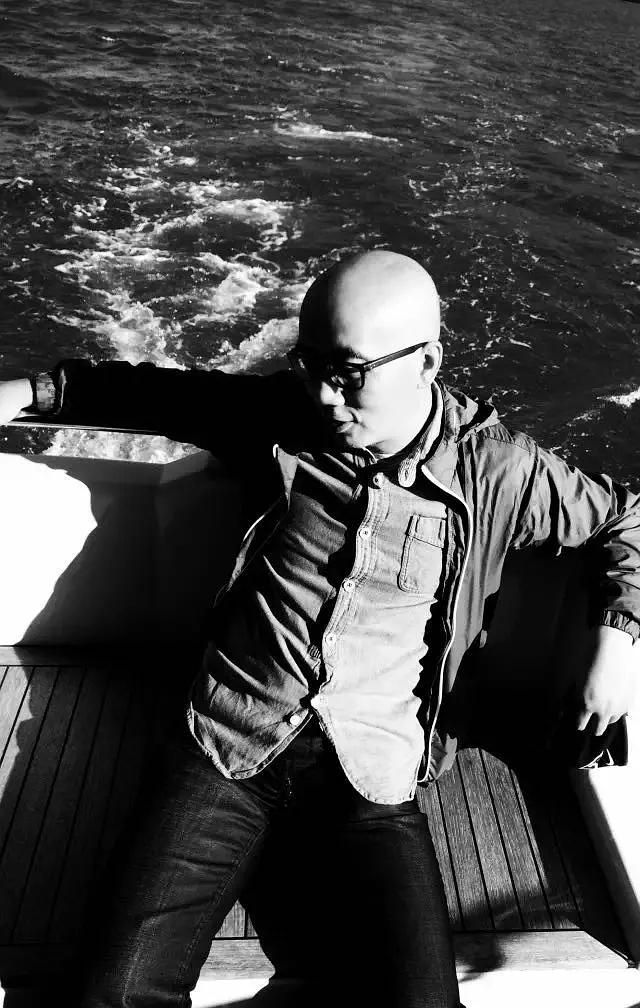 class="ref" data-ctrid="u9cjfujfv7nh">韩东,男,汉族,1961年5月17日