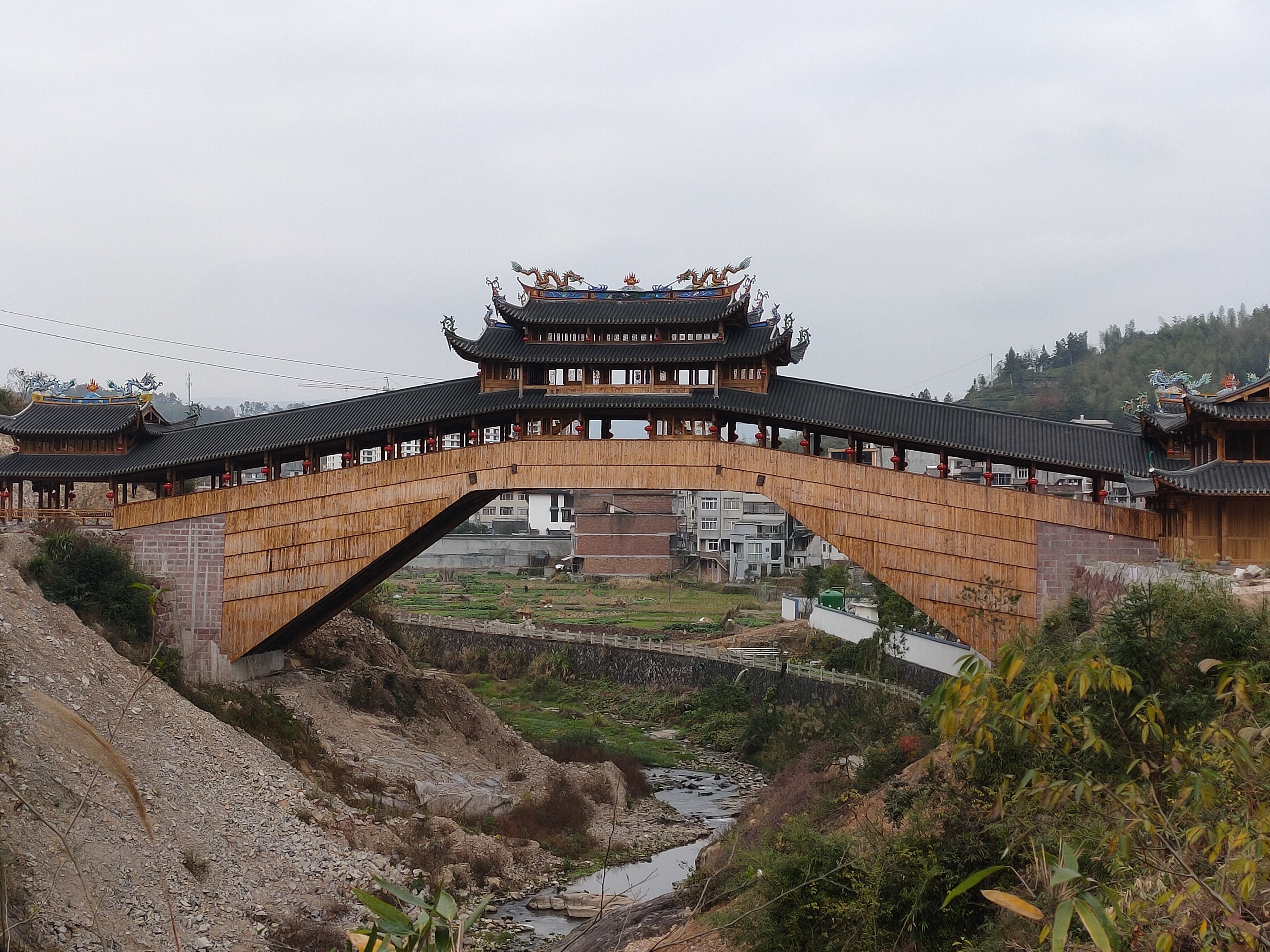  p>三魁镇,隶属于浙江省温州市泰顺县,地处 a target="_blank" href="