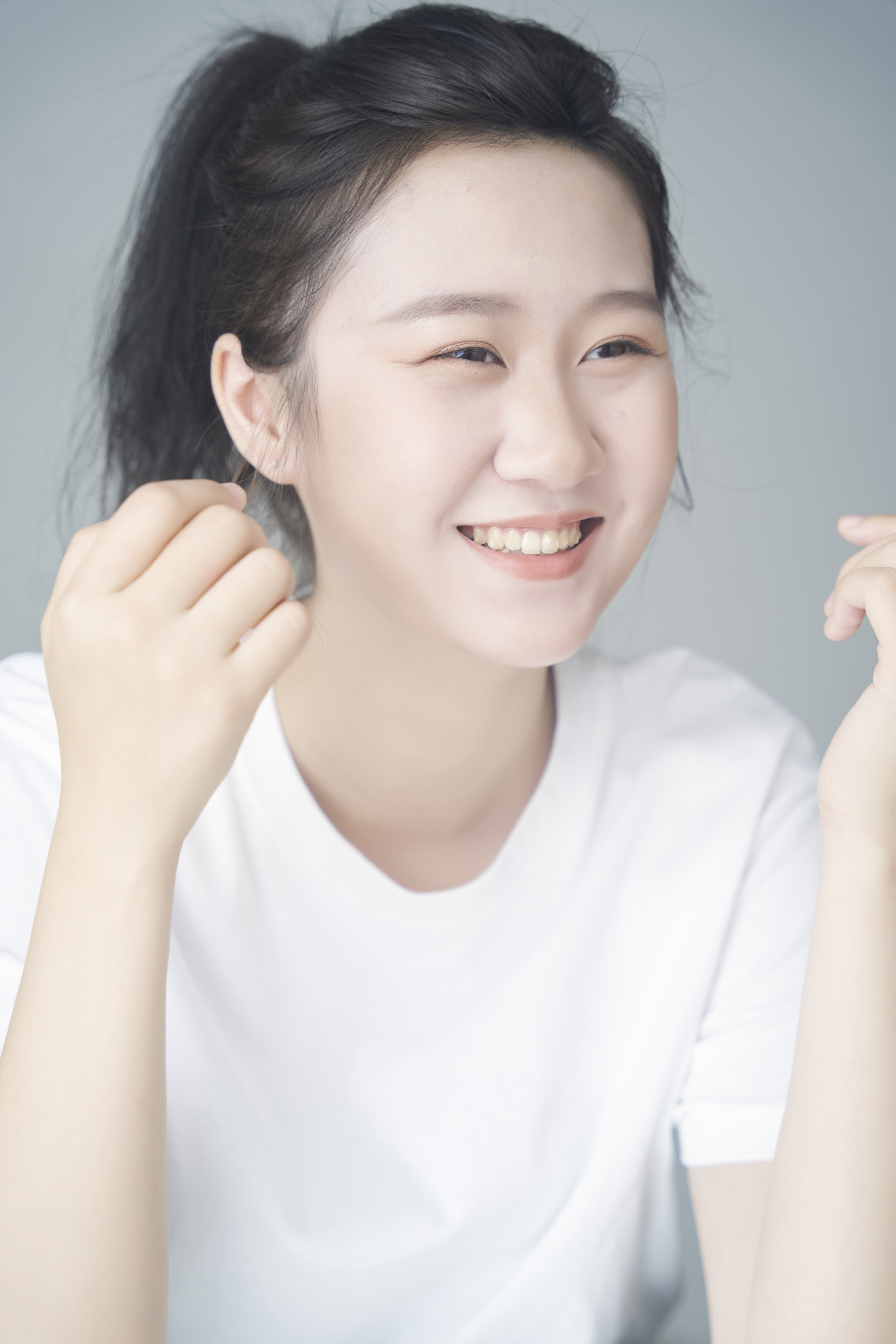 2004年9月14日出生于河南平顶山,中国内地女演员