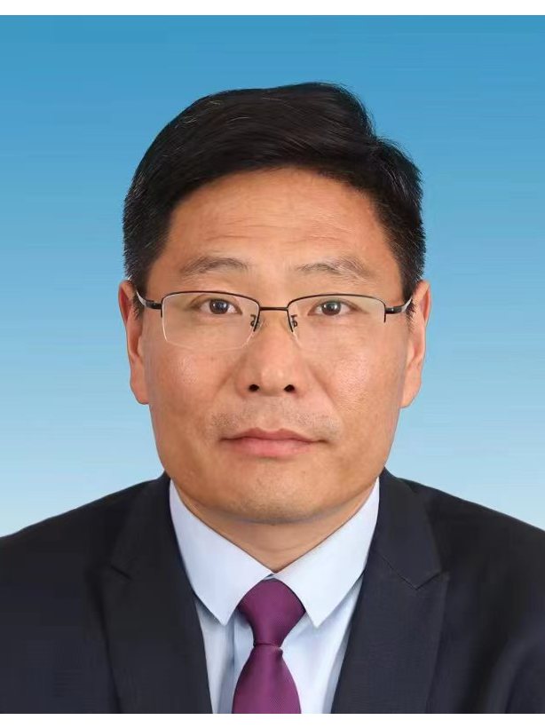  p data-id="tpvo8wnt2voi">陈杰,男,汉族,1978年6月出生,微山韩庄人