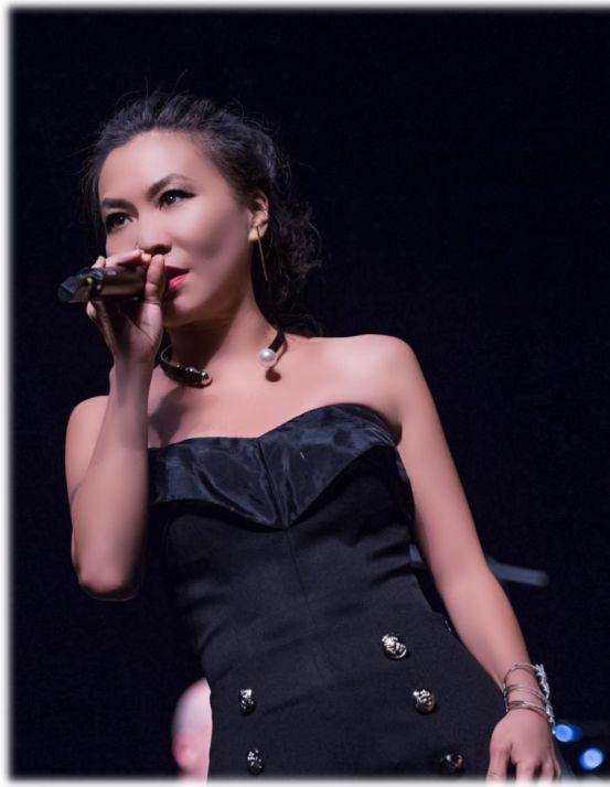  p>《我的朋友betty su》是 a target="_blank" href="/item/顺子