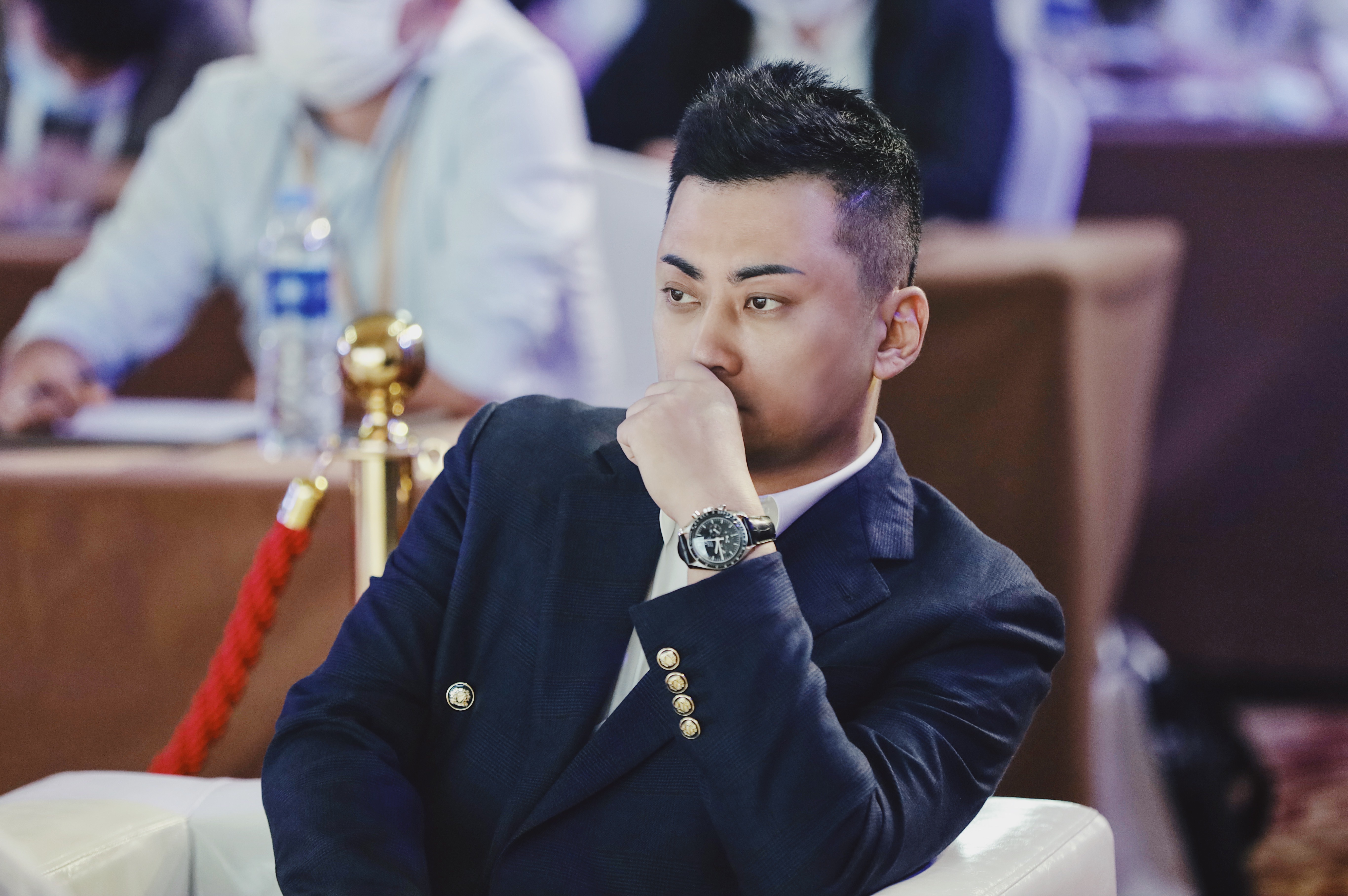 class="ref" data-ctrid="tmbpxt0jllot">杨宇,男,全天候(海南)网络