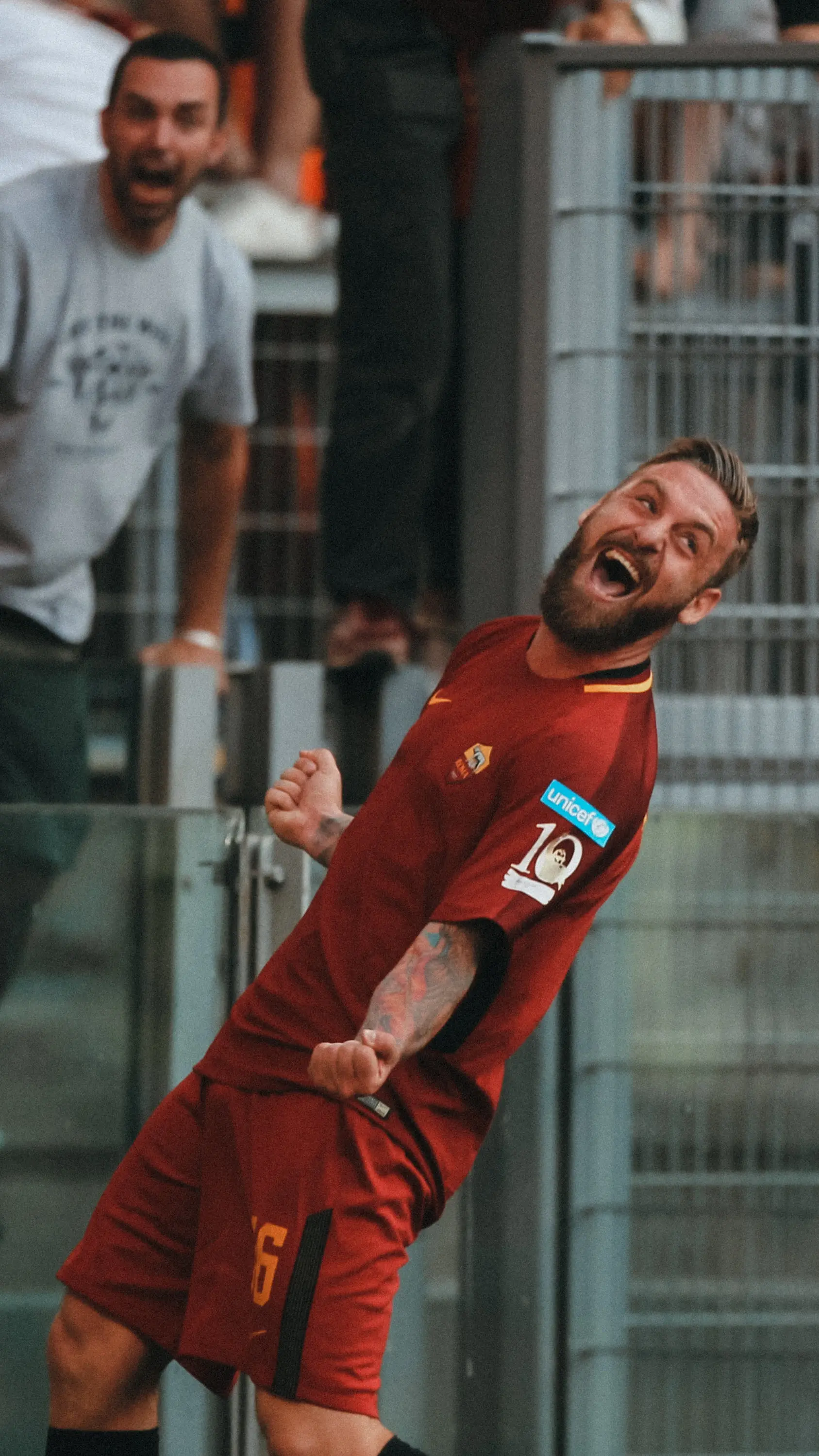 达尼埃莱·德罗西(daniele de rossi),1983年7月24日出生于意大利