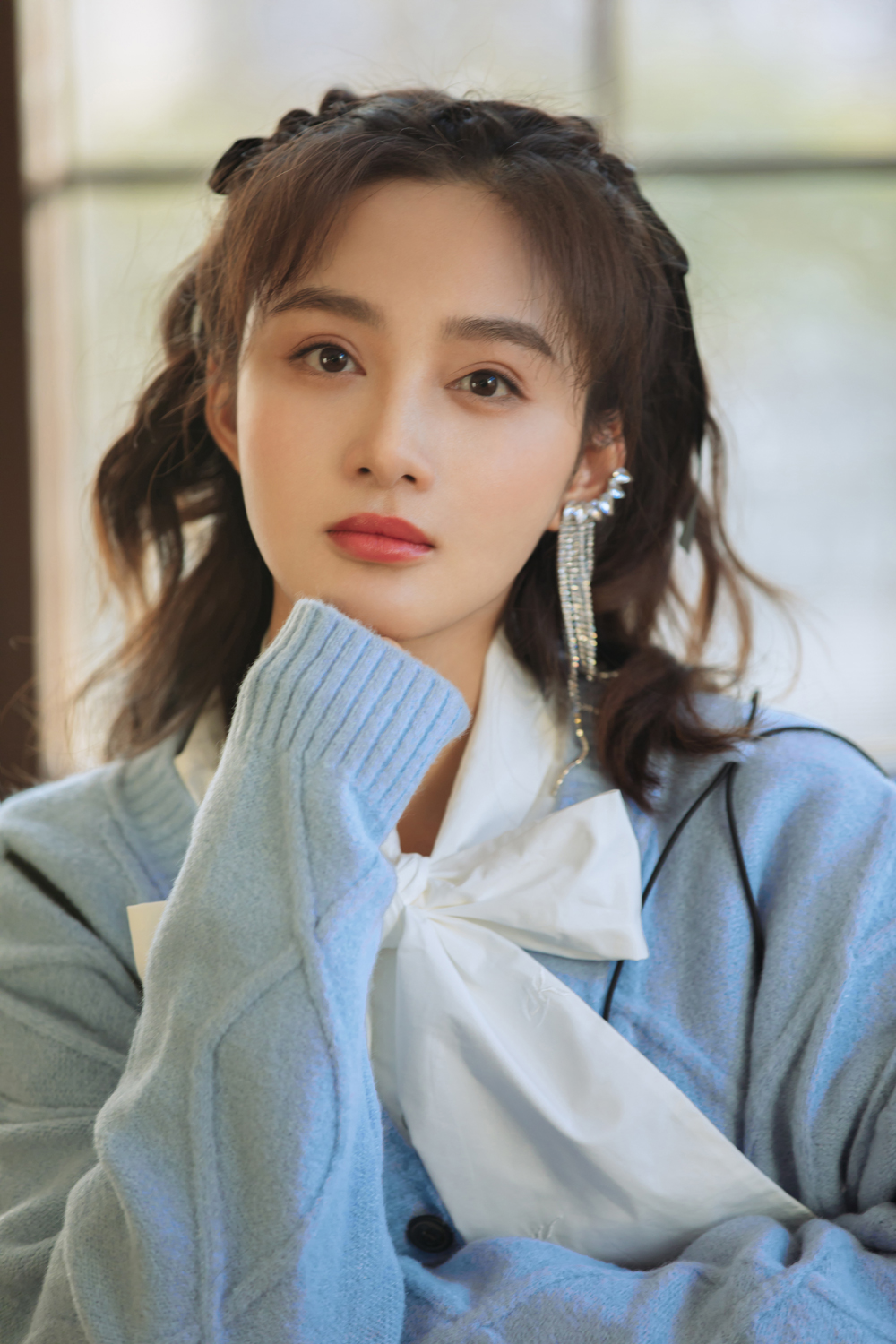  p>孙嘉璐,1996年9月19日出生于山东省烟台市,中国内地女演员,毕业于 