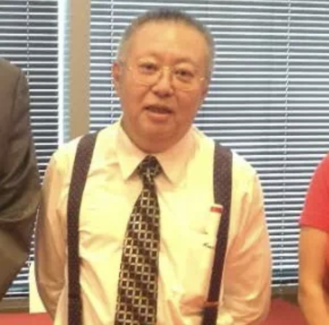  p>李亨利 i>(外文名:lee henley huxiang) /i>,伯利兹人, a target="