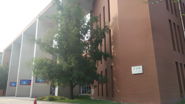 校园建筑图片
