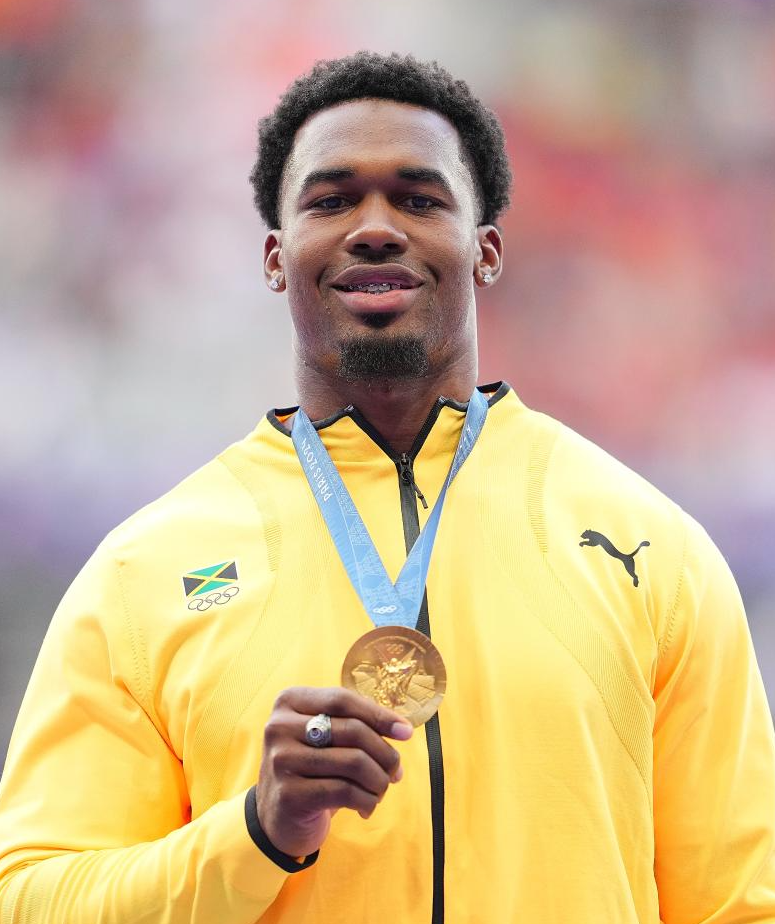 ,男,1999年2月26日出生,牙买加田径运动员