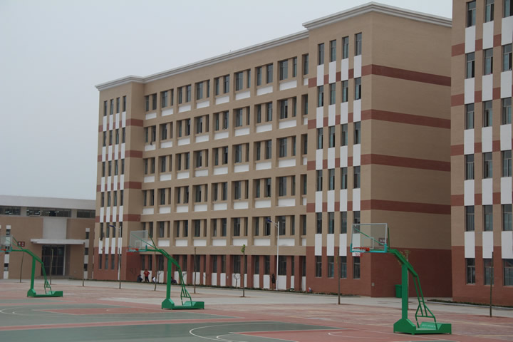 肥城市第三中学