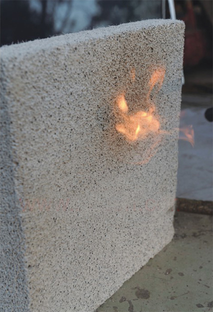  p>水泥发泡保温板是指使用发泡 a target="_blank" href="/item/水泥