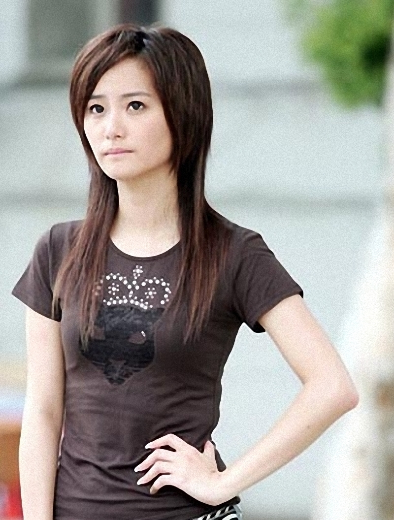  p> a>赵小侨 /a>,原名赵虹乔, a>台湾 /a> a>演员 /a>, a>主持人 /a>