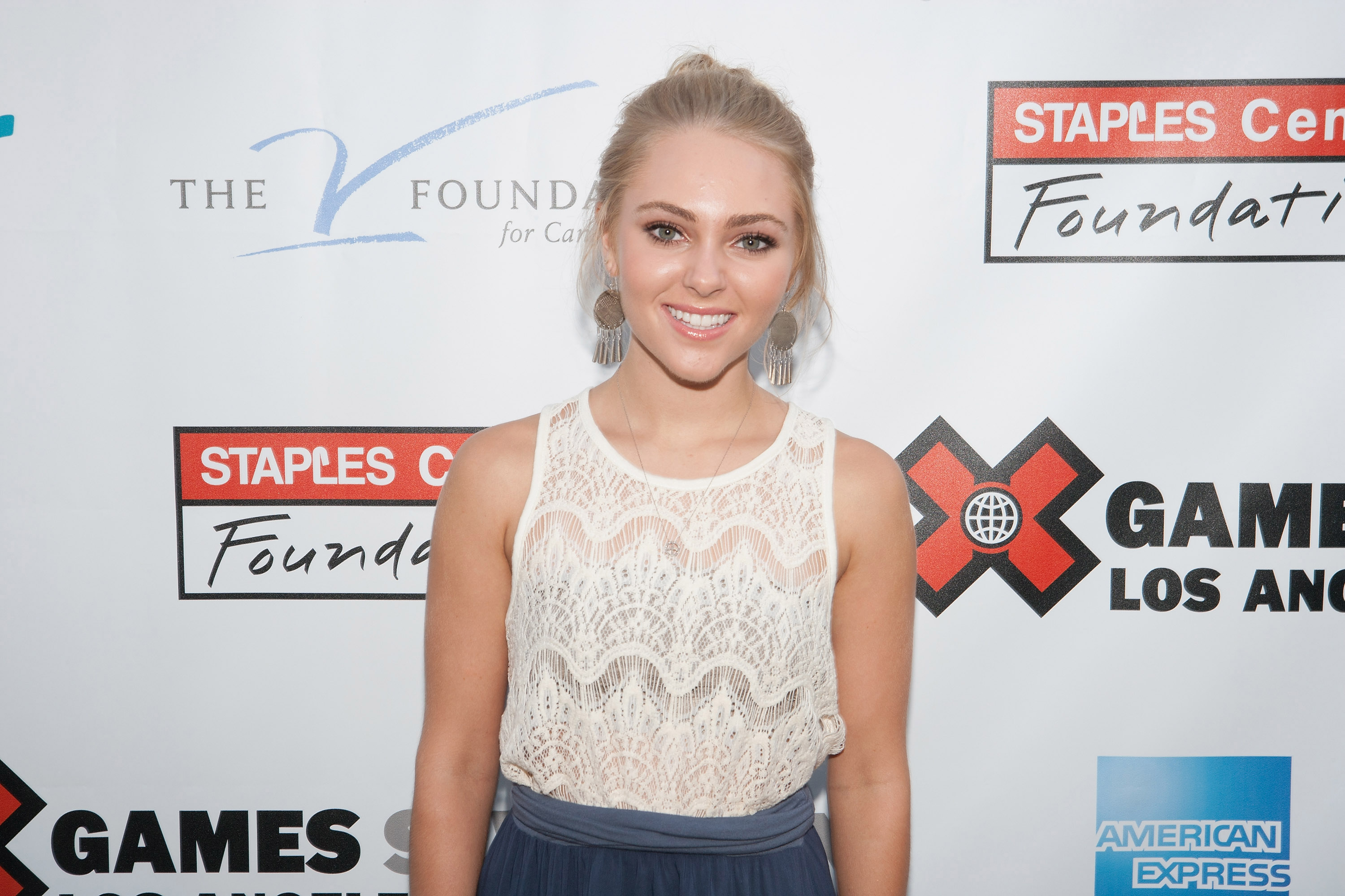 p>安娜索菲亚·罗伯 i>(annasophia robb) /i>,1993年12月8日出生于