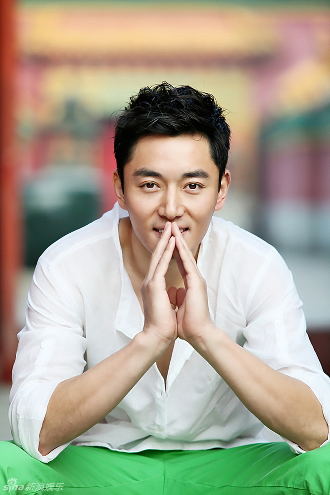  p>李东学,1982年11月27日出生于河南省郑州市,中国内地影视男演员