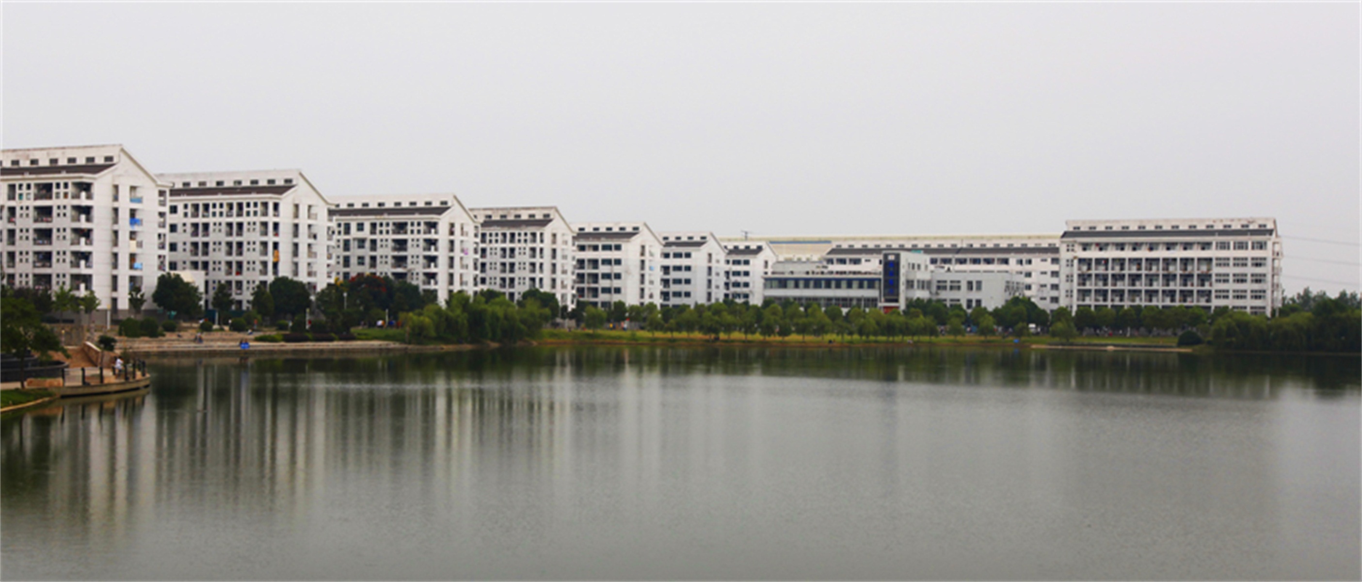 安徽建筑大学