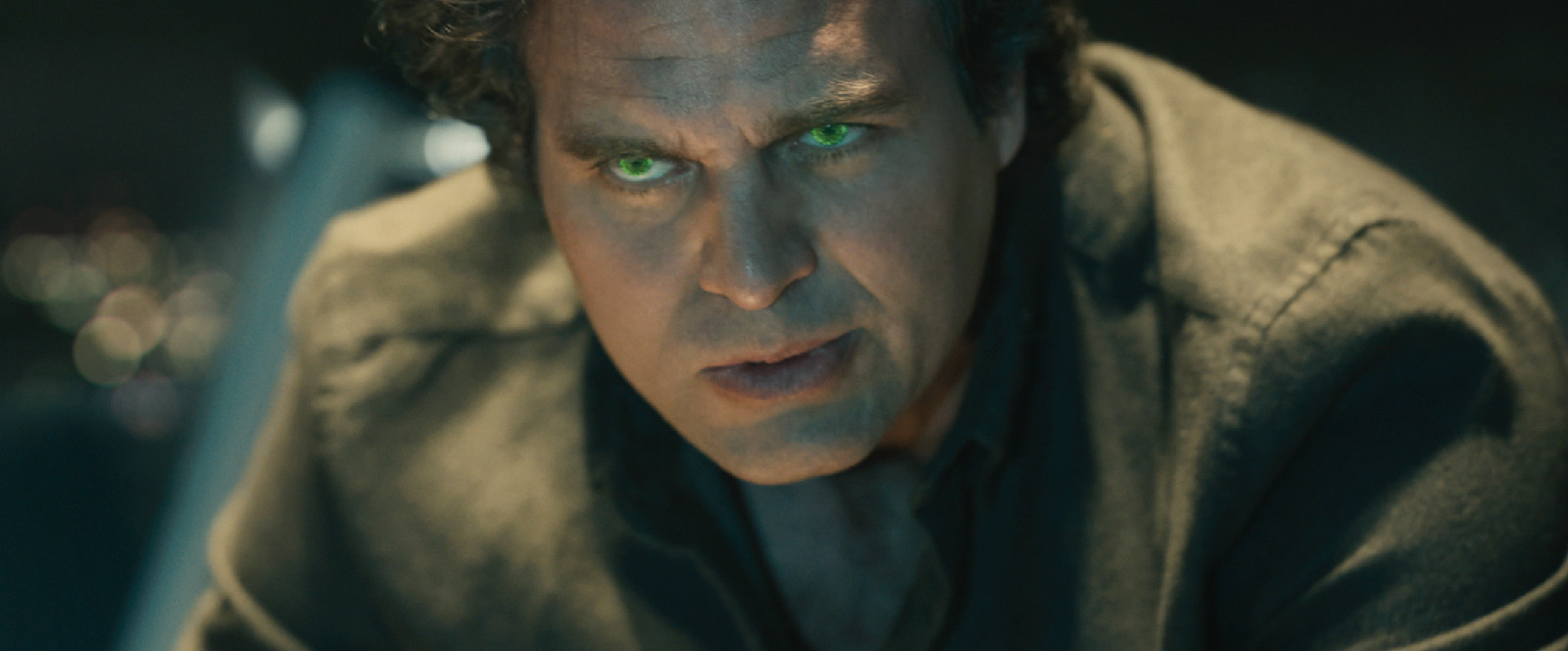 ( i>avengers: age of ultron /i>)是漫威影业出品的一部科幻冒险电影