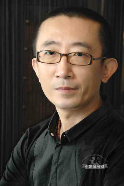 p>王兵/p p>资深经纪人,制片人,导演.