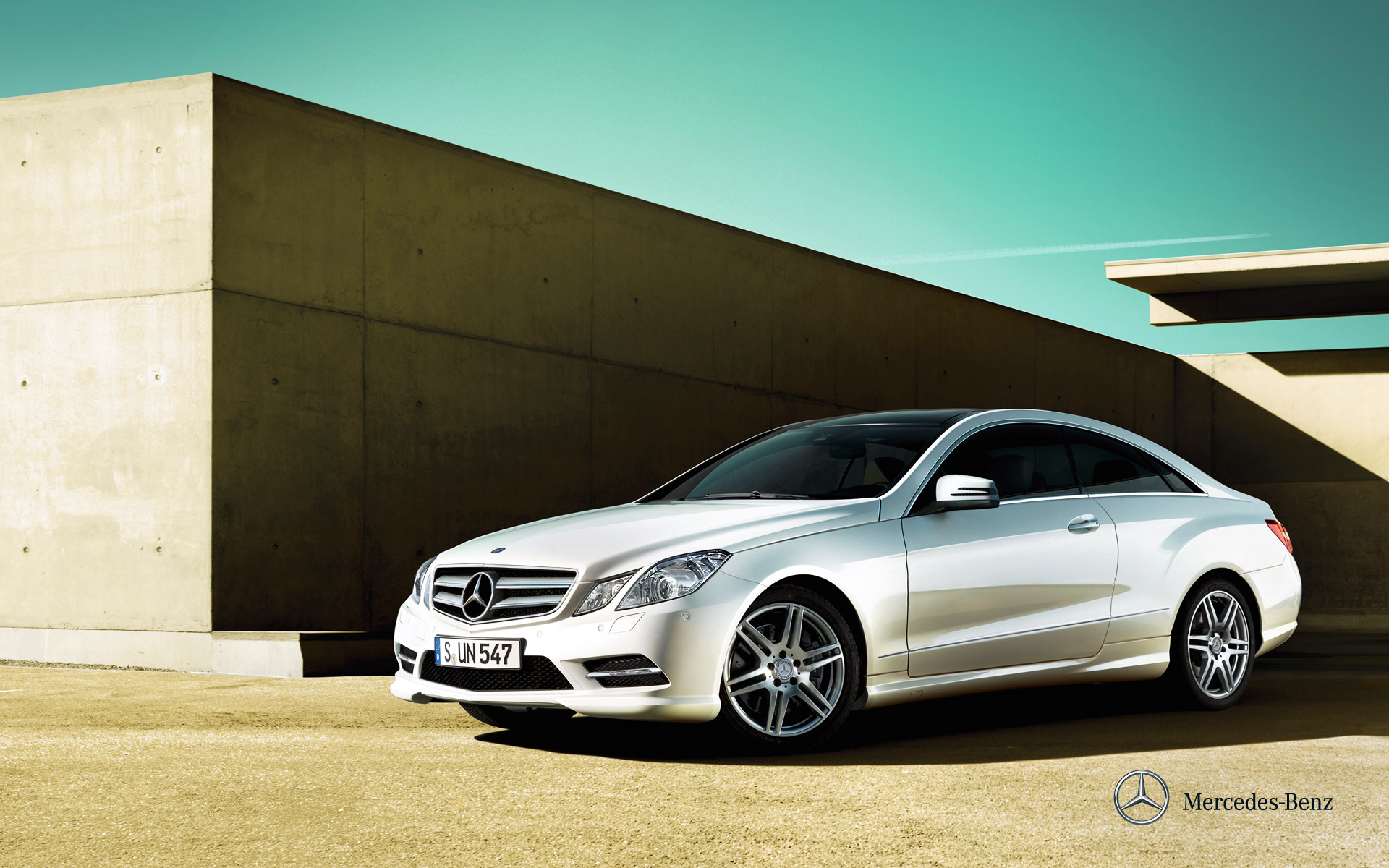 href="#" data-lemmaid="7833086">梅赛德斯-奔驰 /a>(mercedes-benz)