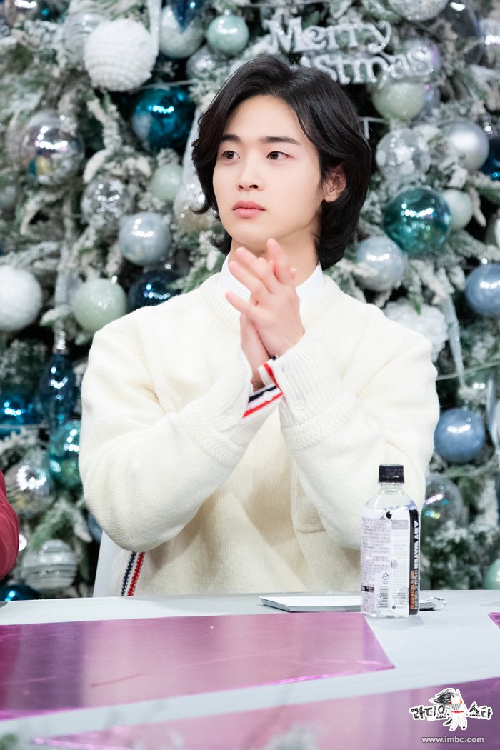 6lrub">张东润(jang dong yoon),1992年7月12日出生于韩国大邱广域市