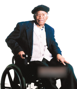 钦努阿•阿契贝