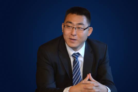 轷震宇_百度百科
