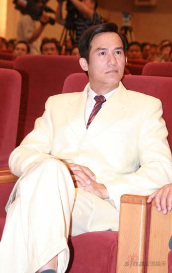 李子雄